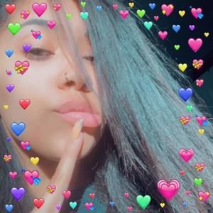 Meet your Posher, Selina